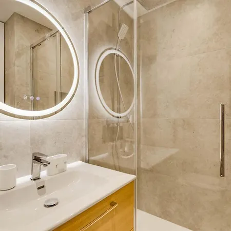 Modern And Bright Flat - Saint-ouen *